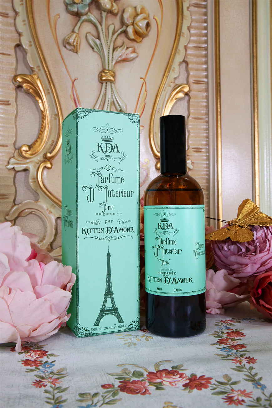 Scents, Oils & Diffusers