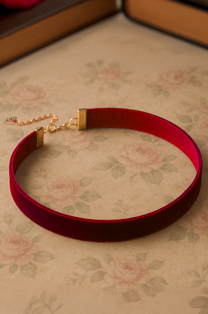 Follies Velvet Choker (Red)