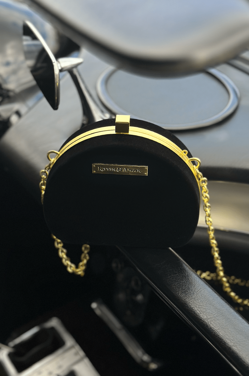 Regency Velvet Handbag (Black)