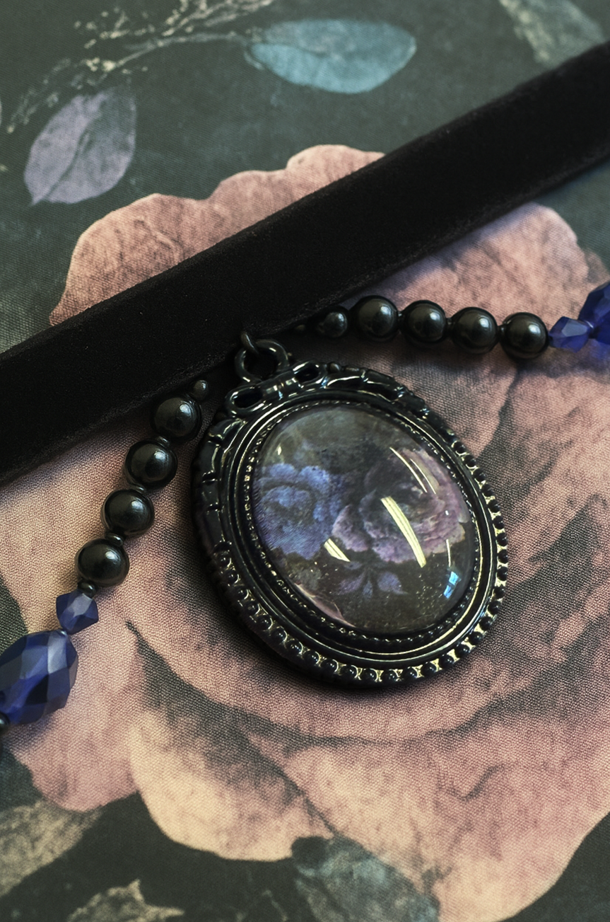 La Fleur Mystique Follies Choker