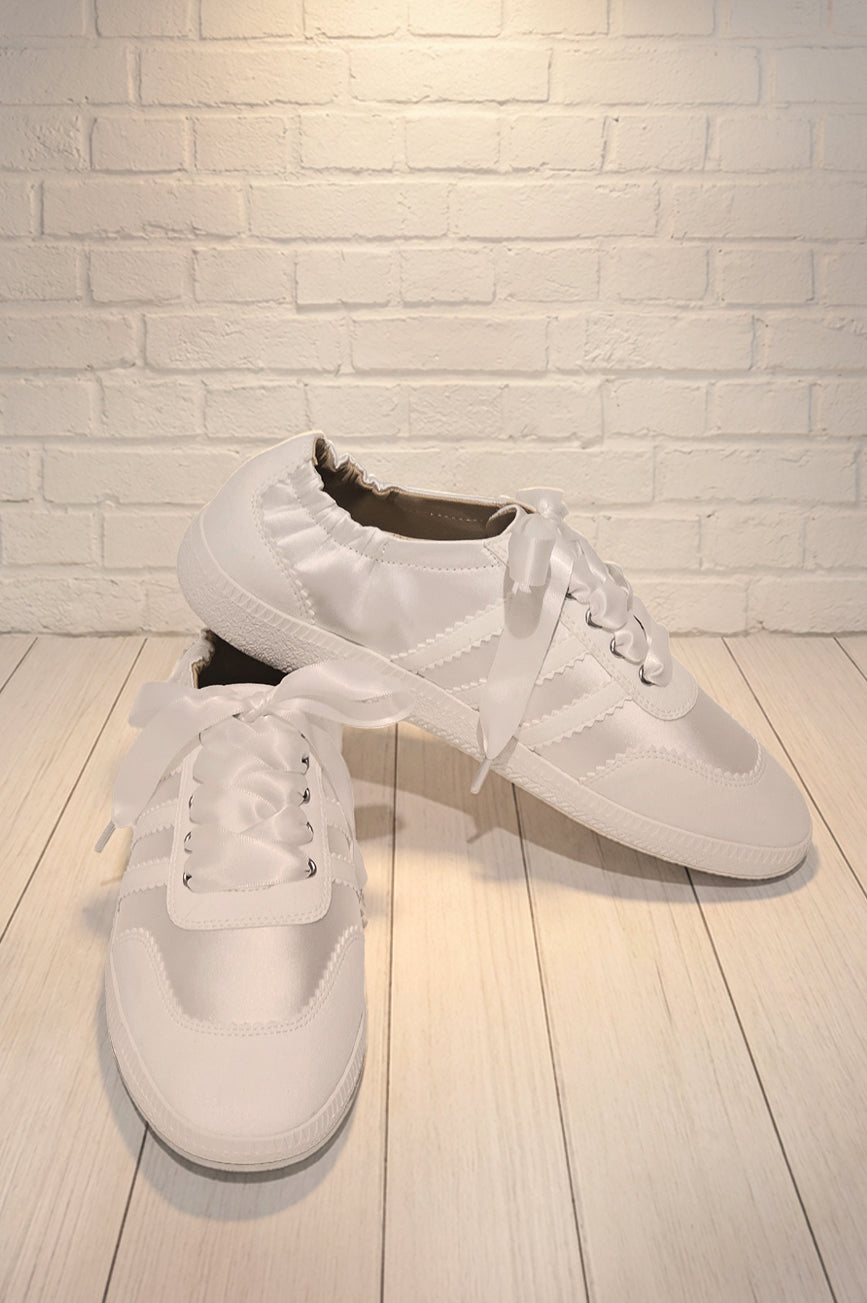D'Amour Sneaker (White)