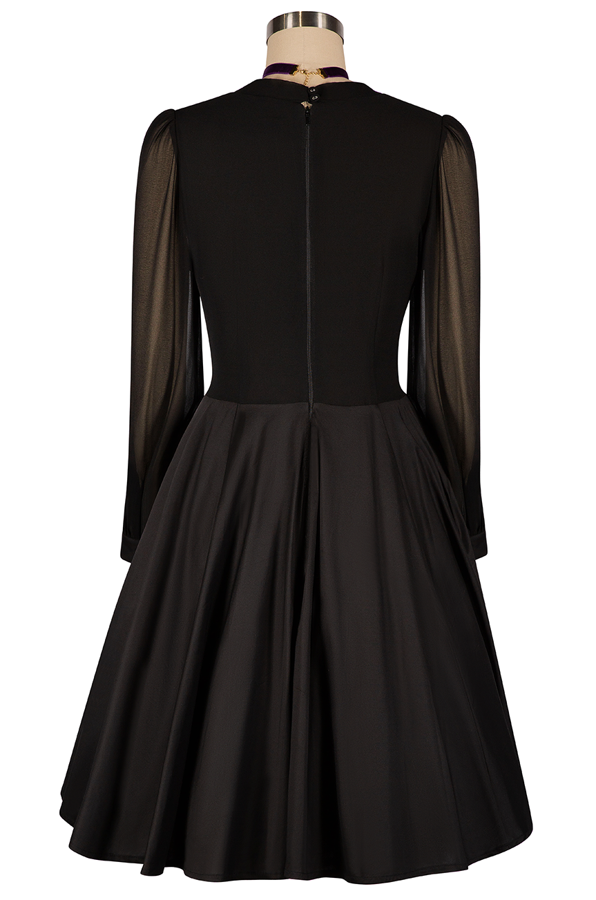 La Fleur Mystique Classic Dress (Black)