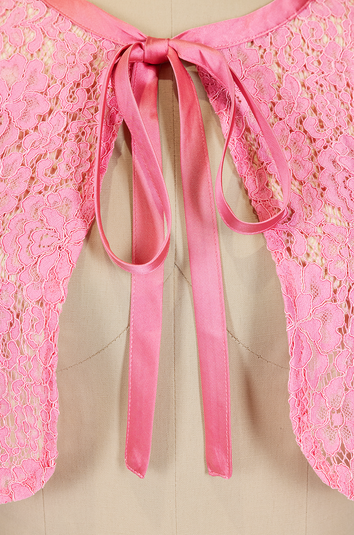 Birdsong Lace Crop Jacket (Pink)