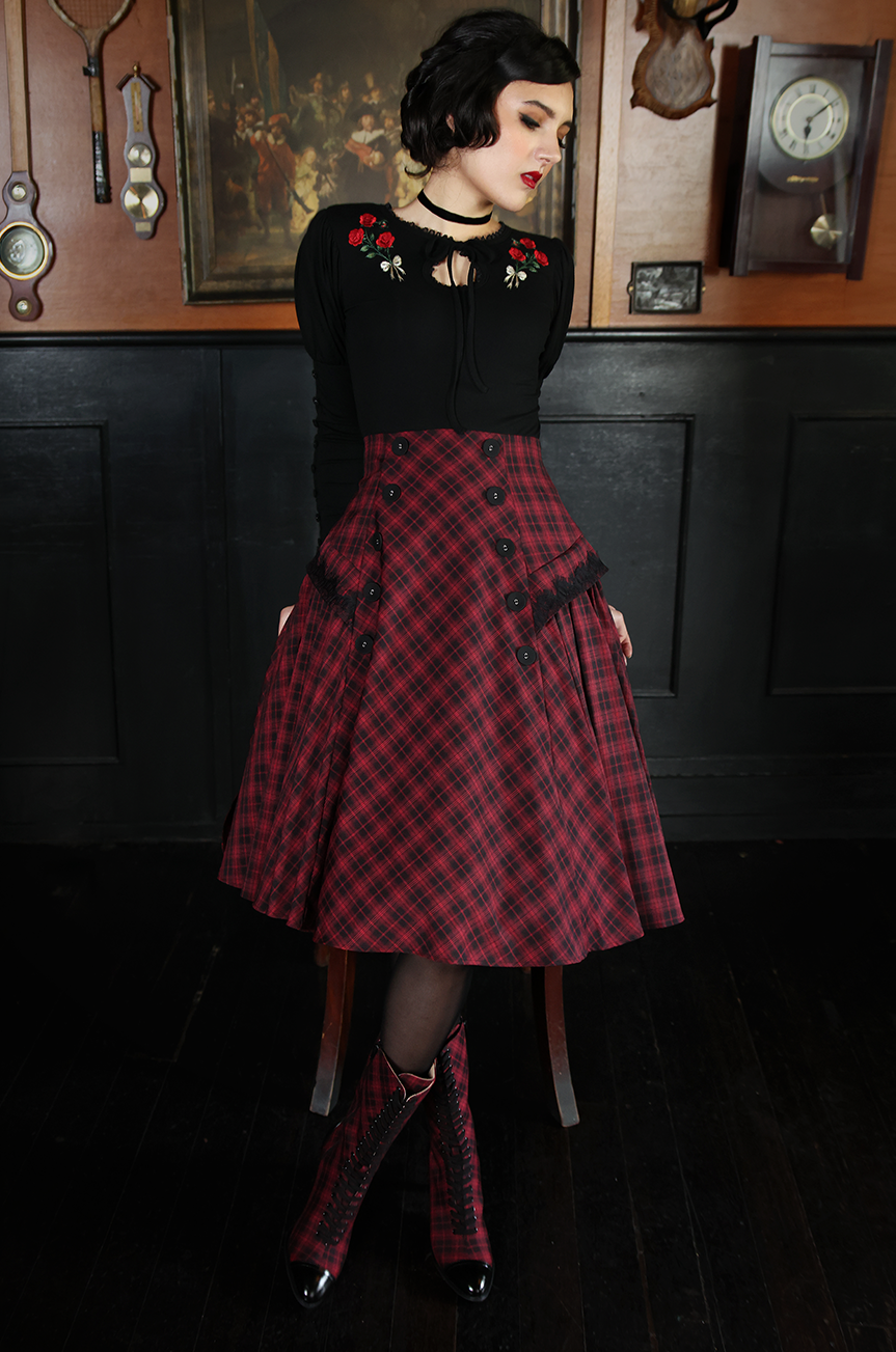 Rouge Noir Rose Top