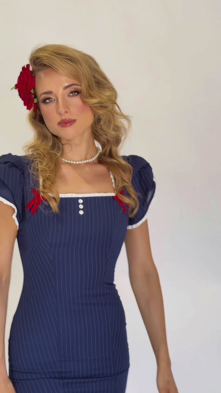 Miss Manhattan Wiggle Dress