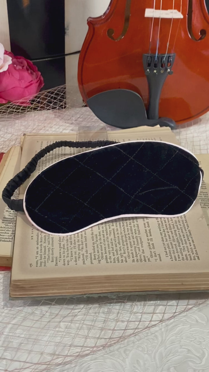 Petit Papillon Satin Eye Mask (Pink)