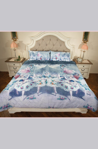 Music Box Quilt Cover with 2 Pillow Cases (Queen Size)