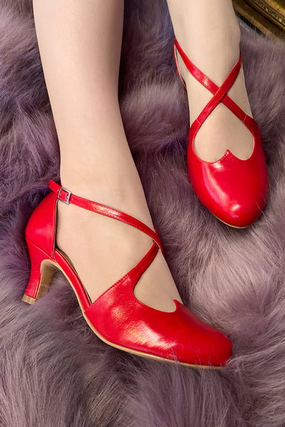 Vixen Petite Shoe (Red)